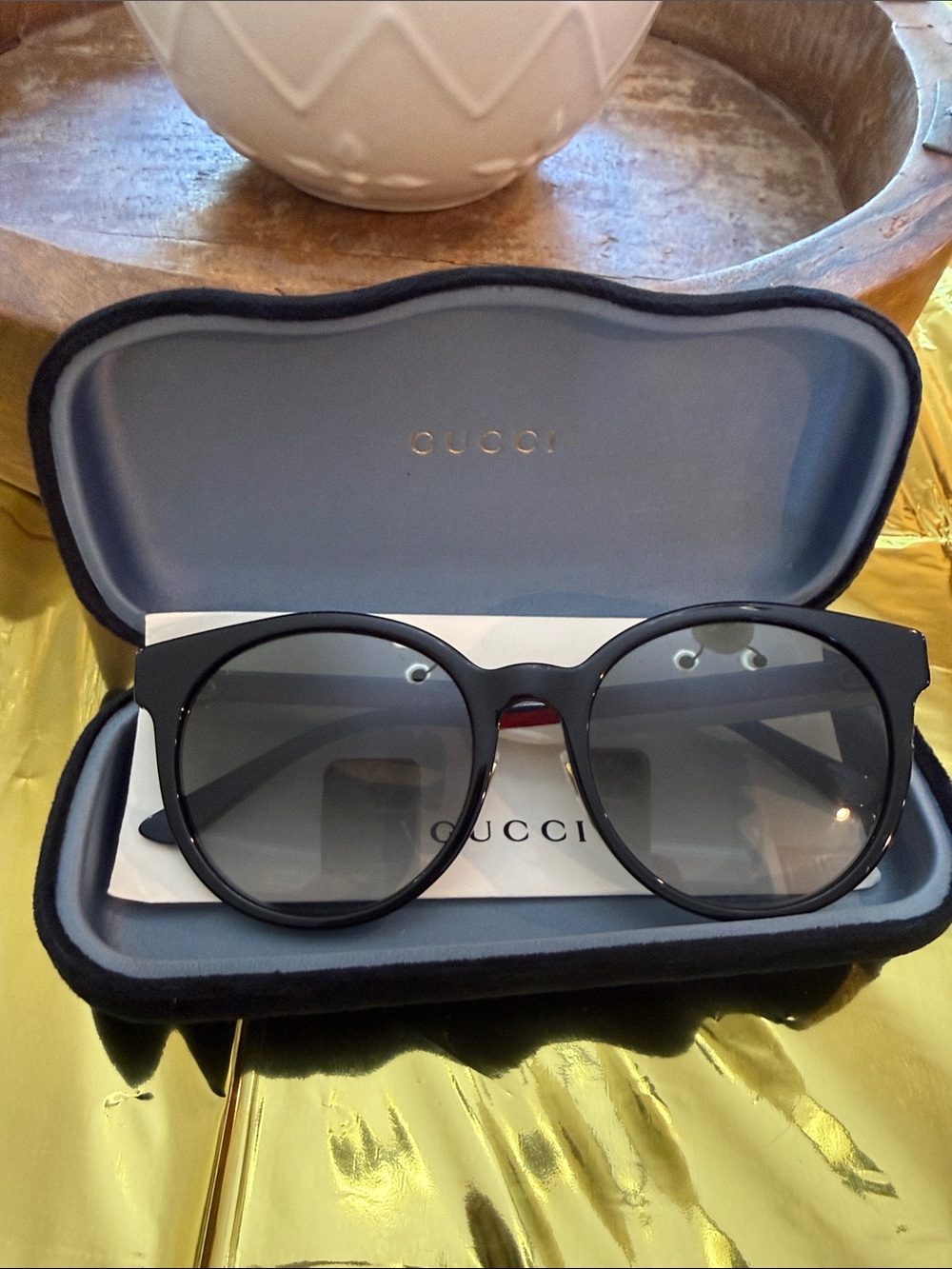 Gucci Black Round Sunglasses with Gradient Smoke Lenses